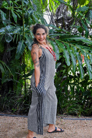 Calm Pantsuit in Stripe Black