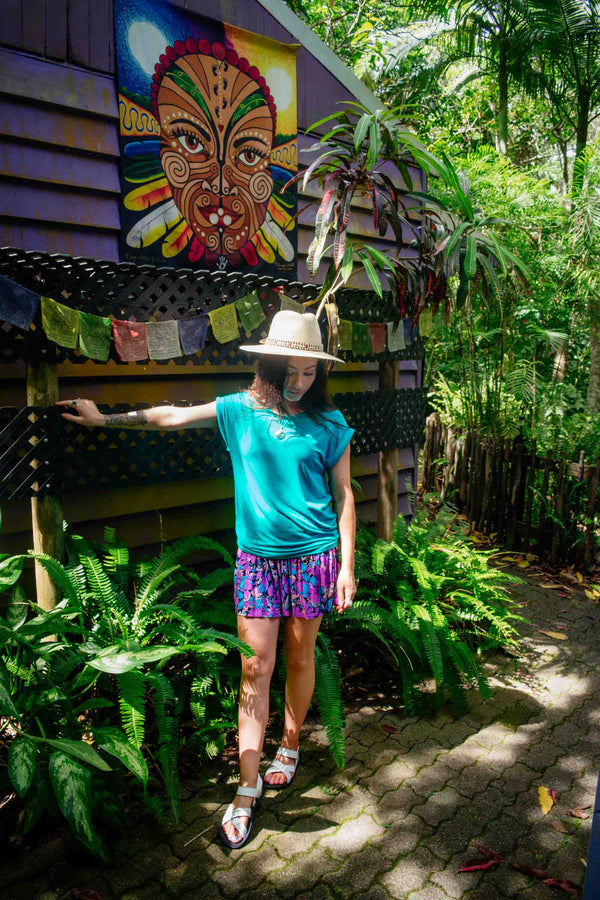 Bindy Shorts in Purple Tulip