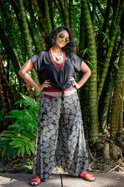 Cinnamon Pants – Rayon Flower Star