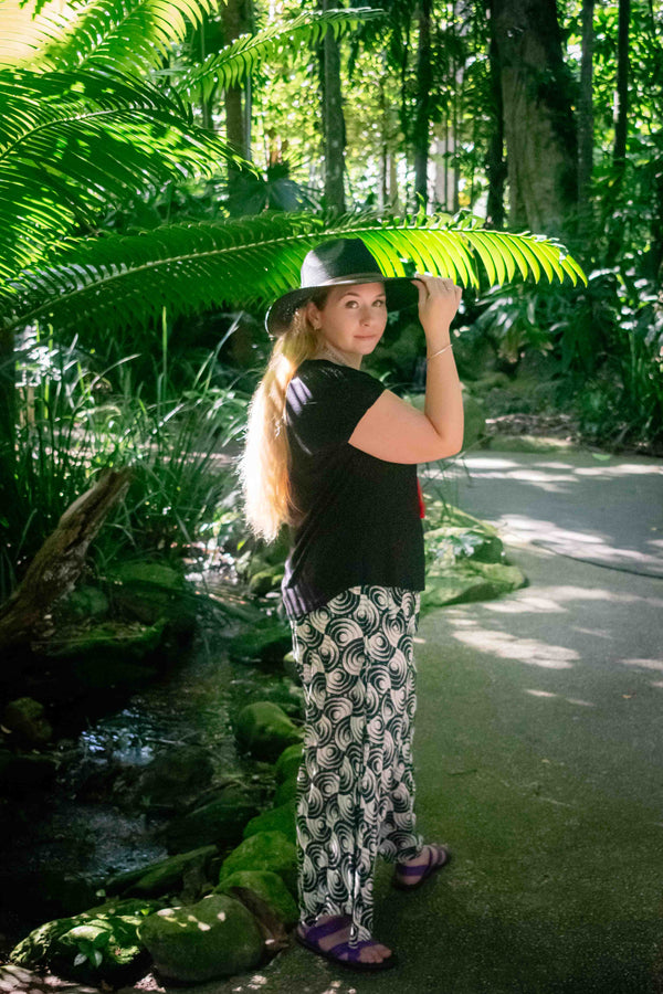 Cinnamon Pants in Rayon Orbit