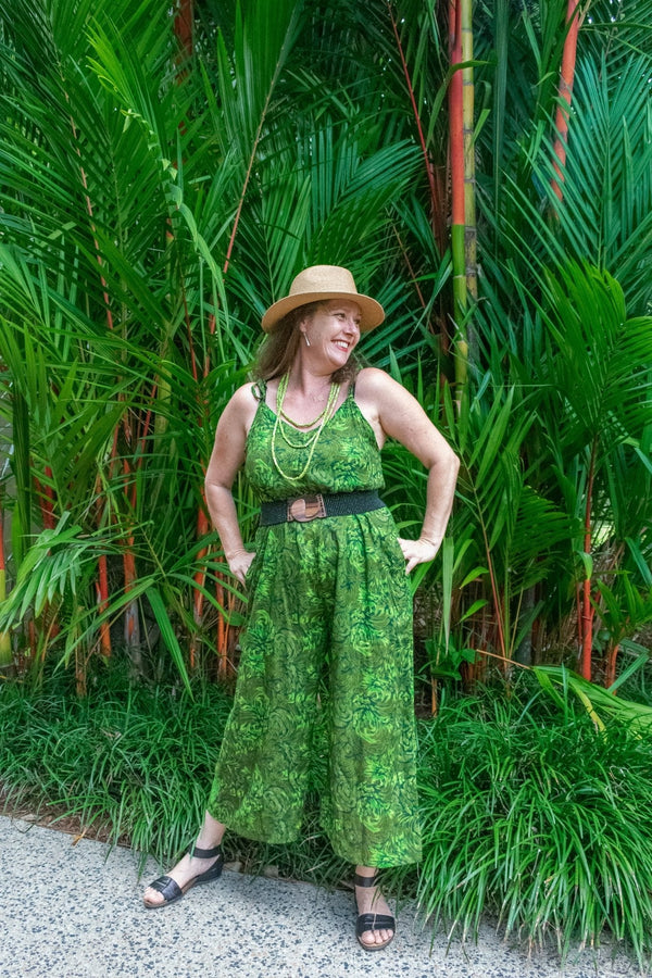 Calm Pantsuit in Swirl Green