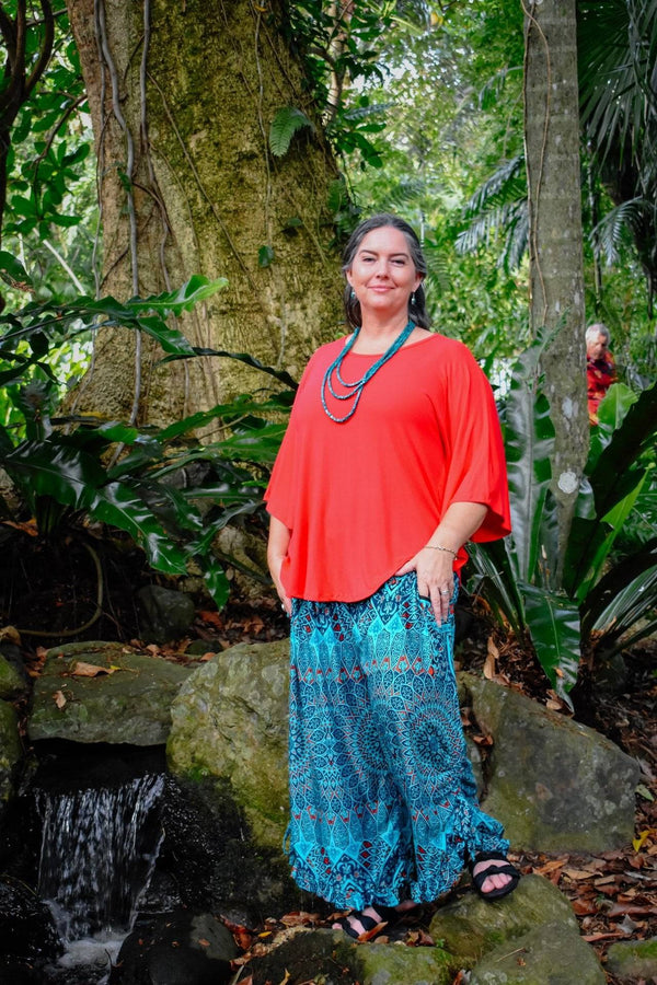 Avalon Batwing Top in Red Apple