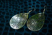 Flowers Teardrop - White Brass | zaphire_kuranda.