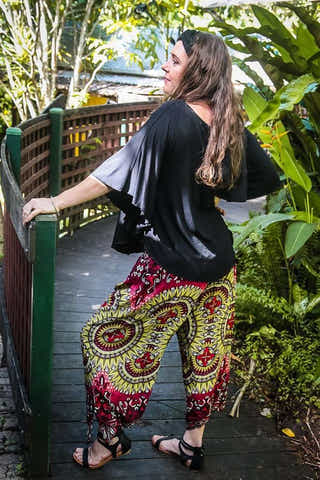 Tally Batwing Top in Black