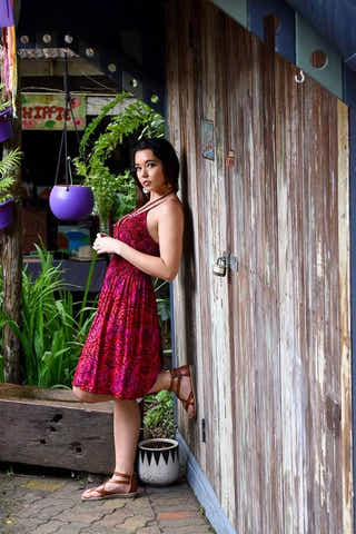 Zest Short Dress in Swirl Crimson Pink